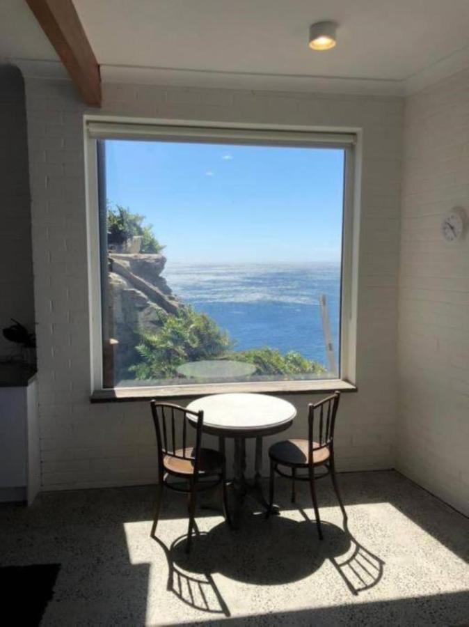 Upscale Cliffside Studio With Ocean Views North Bondi Sydney Kültér fotó